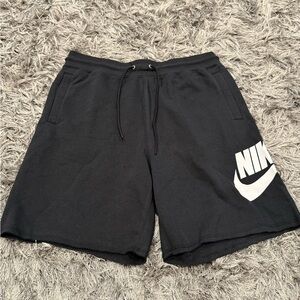 Nike Club Alumni Fremch Terry Shorts Black. Mens Large